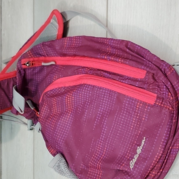 Eddie Bauer Womens One Shoulder Outdoor Backpack - Picture 11 of 13